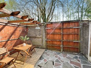Rear yard- click for photo gallery